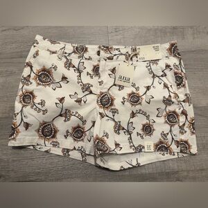 Sonoma Women's High Waist Floral Shorts - White and Brown